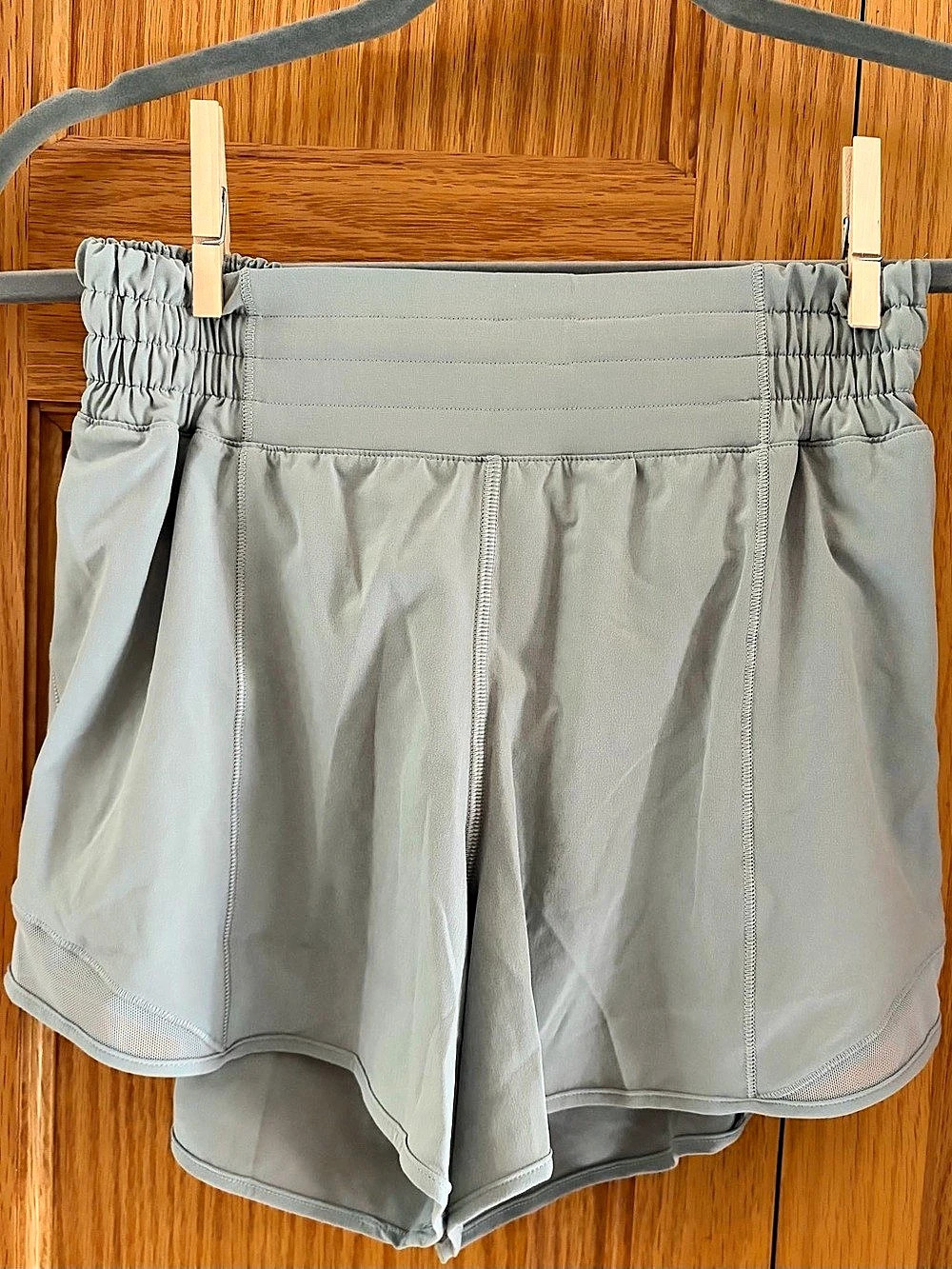 Lululemon Hotty Hot High-Rise Lined Short 4" Gray Size 4- NWOT